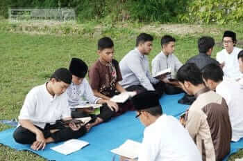 Sistem Karantina Menghafal Al-Qur'an Sebulan