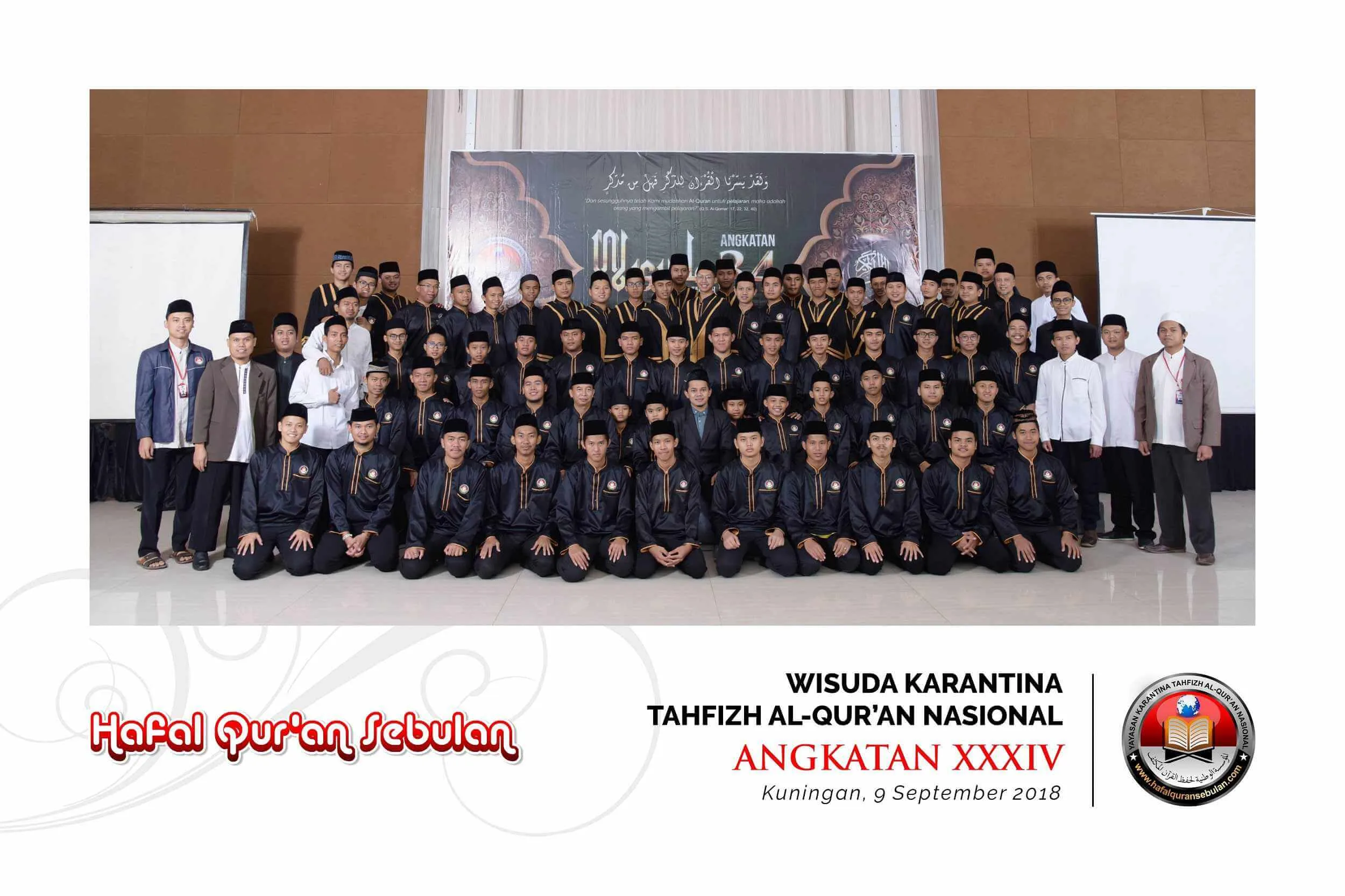 foto wisuda yayasan karantina tahfizh alquran nasional angkatan 34(ikhwan)