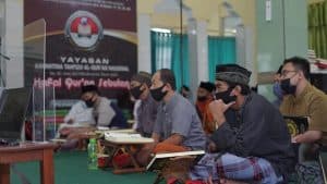 Menghafal Surah Al Fatihah dan menjawab pertanyaan